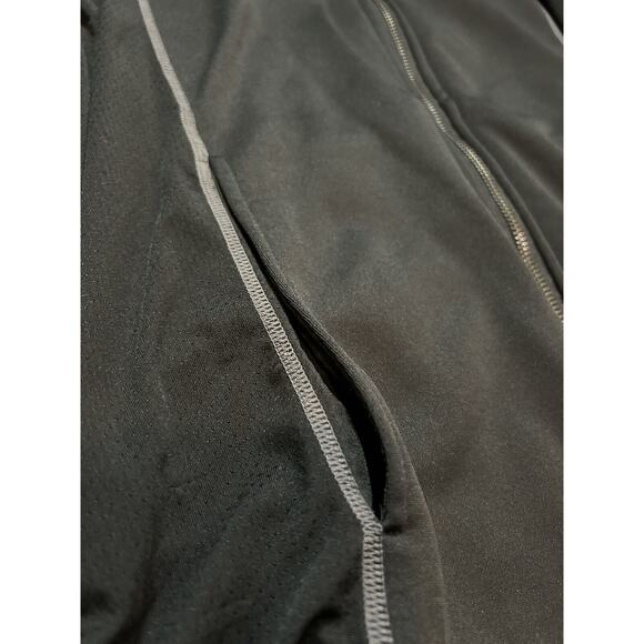 HYLETE Full Zip Jacket Mens Small Black Running Pockets Mesh Sides and Back - Picture 10 of 11